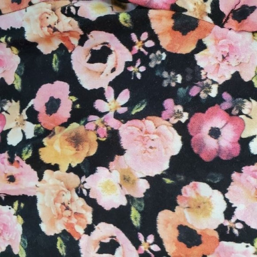 H&M Floral Print Ankle Dress Pants w/slits on hem - Picture 5 of 11